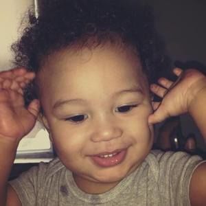 Meet your Posher, Luis